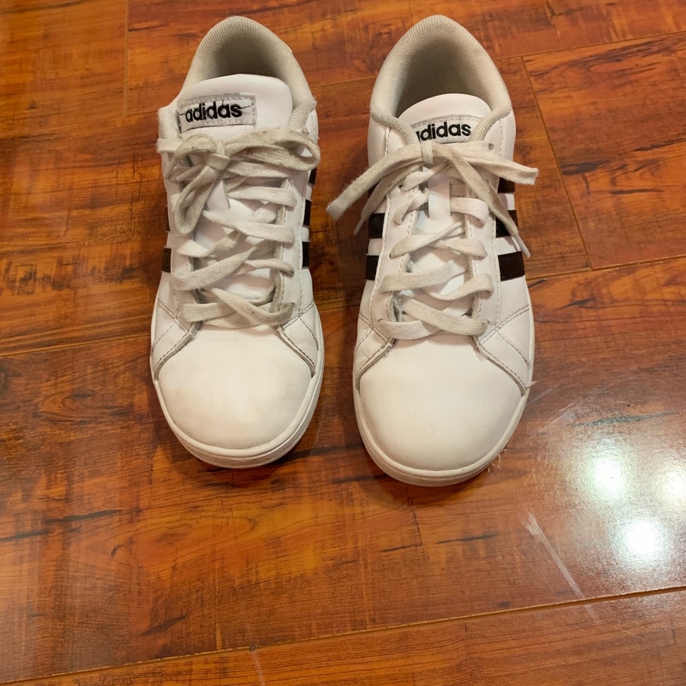 Cute adidas for kids🐚